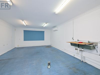 23 Emplacement Crescent, Hamilton Hill