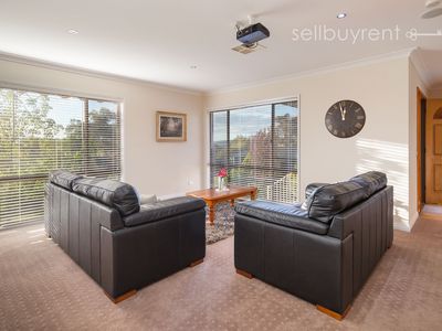 2 PHEFLEY COURT, Wodonga