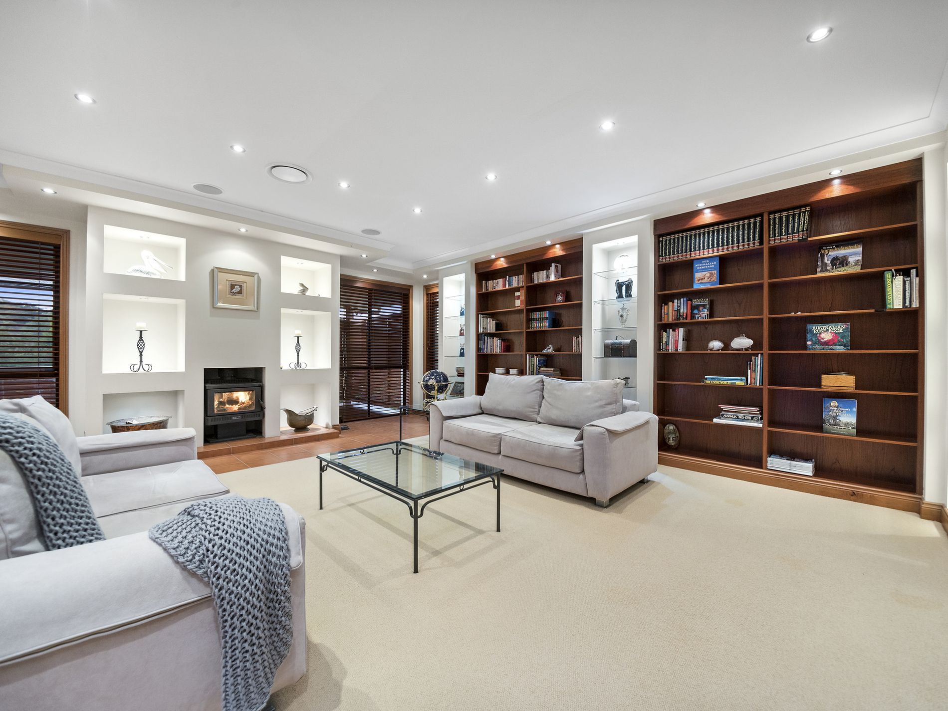 8 DALGLEISH ROAD, Ormeau Hills