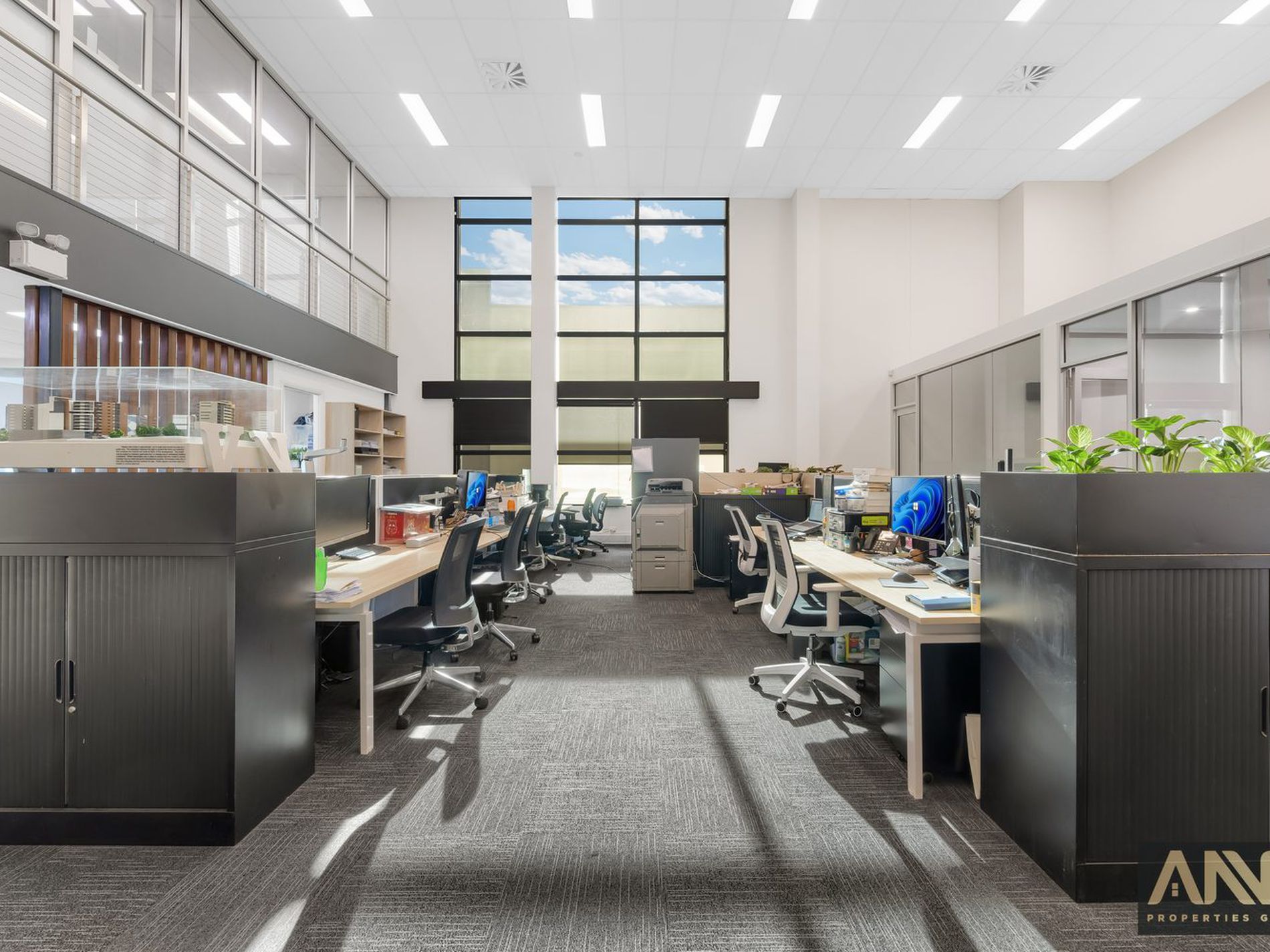 Tenanted Showroom and Office Investment Near Bella Vista Metro — image 15
