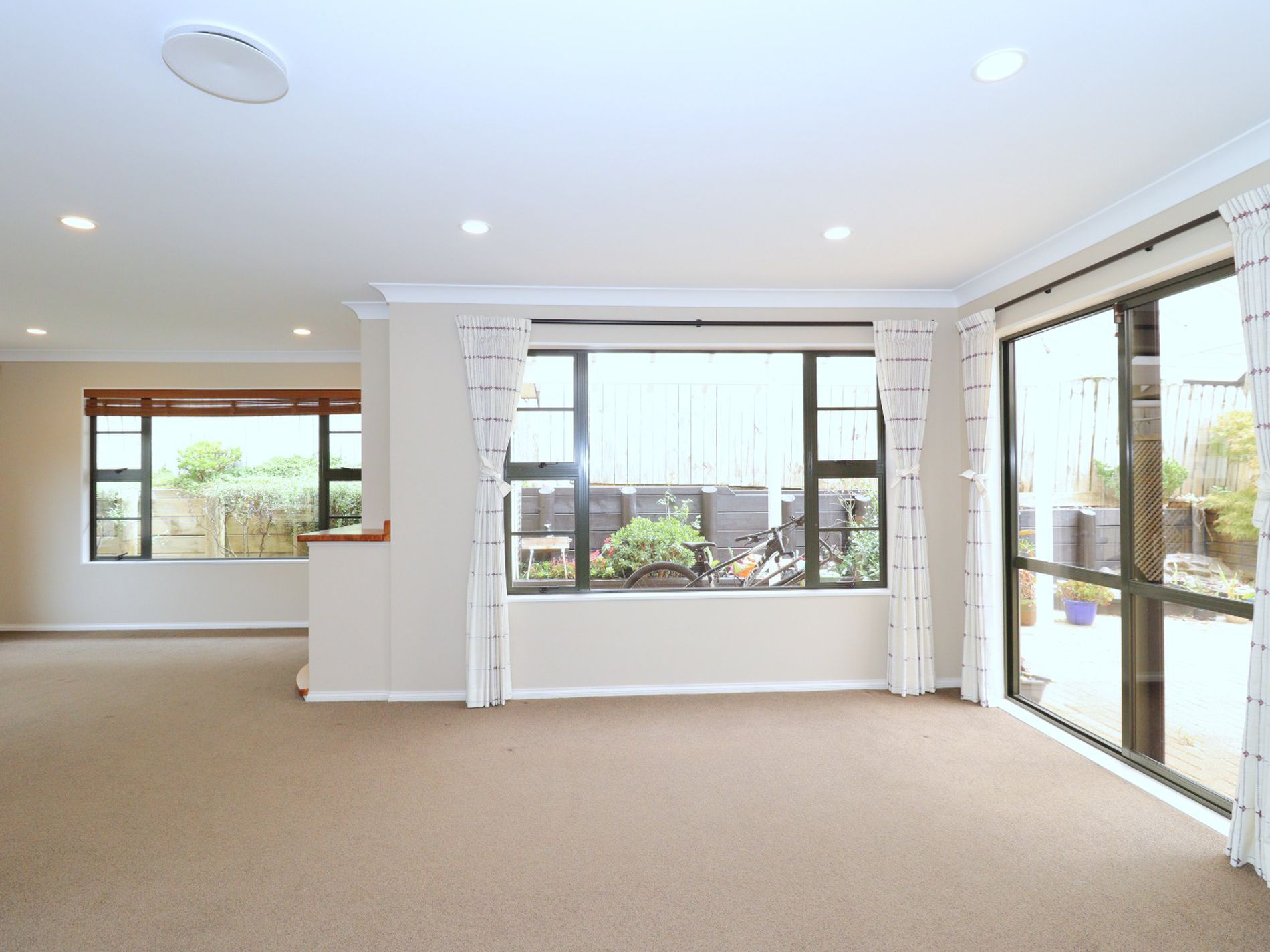 33 Annalong Road , Dannemora