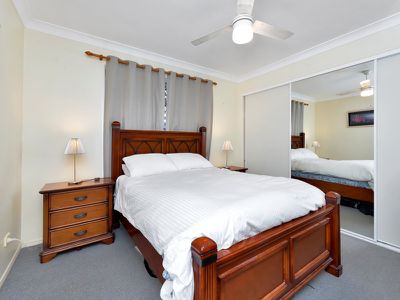 12 Dianthus Place, Flinders View