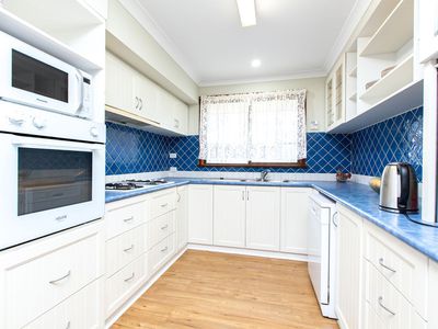 24 Hutchinson Road, Burekup