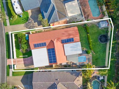 22 Cootharaba Drive, Helensvale