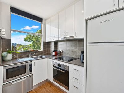 57 / 1 Cook Road, Centennial Park