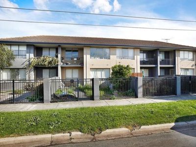 6 / 3-5 Hargreaves Crescent, Braybrook