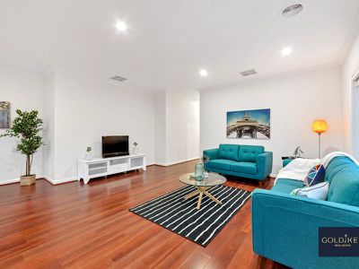 32 Peninsula Crescent, Craigieburn