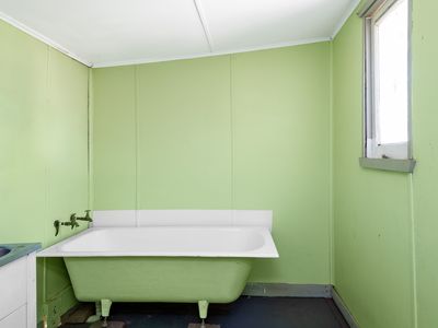 57 Ardagh Avenue, Kalgoorlie