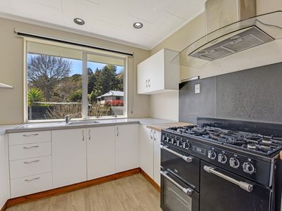 24 Hunt Terrace, Wakefield