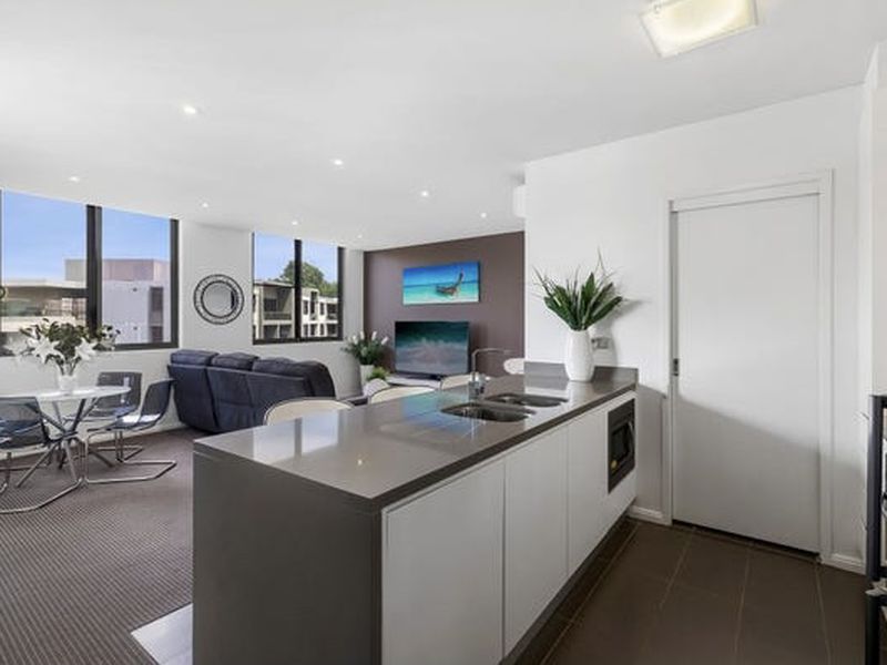 241 / 79 Macpherson Street, Warriewood