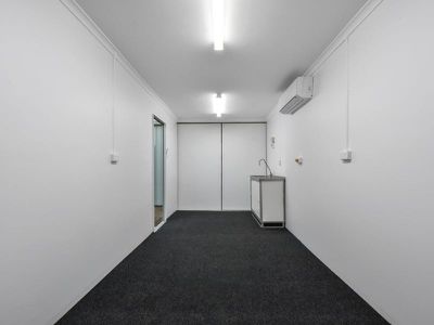 35 Bridgemary Cres, Girraween