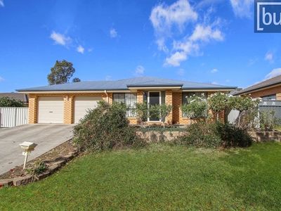 7 Winnell Ct, Thurgoona