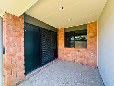 6 / 8-10 Lambert Drive, Moranbah