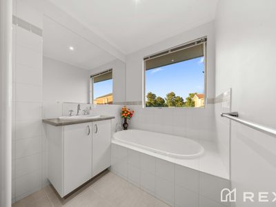 45 Amhurst Drive, Narre Warren South