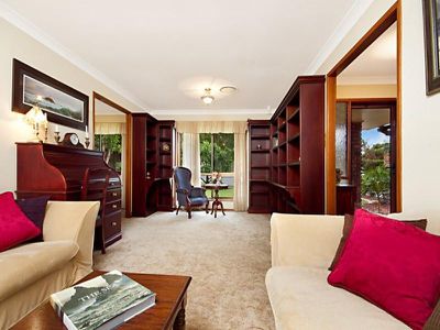 16 Monica Street, Rochedale South