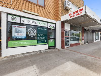 27 The Circle, Altona North