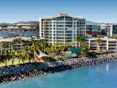 21 / 7 Mariners Drive, Townsville City
