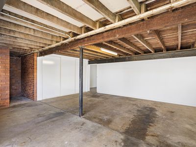 8 Gray Court, Beaconsfield