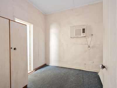 10 Hanbury Street, Kalgoorlie