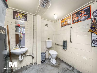 1 / 82-84 Captain Cook Drive, Caringbah