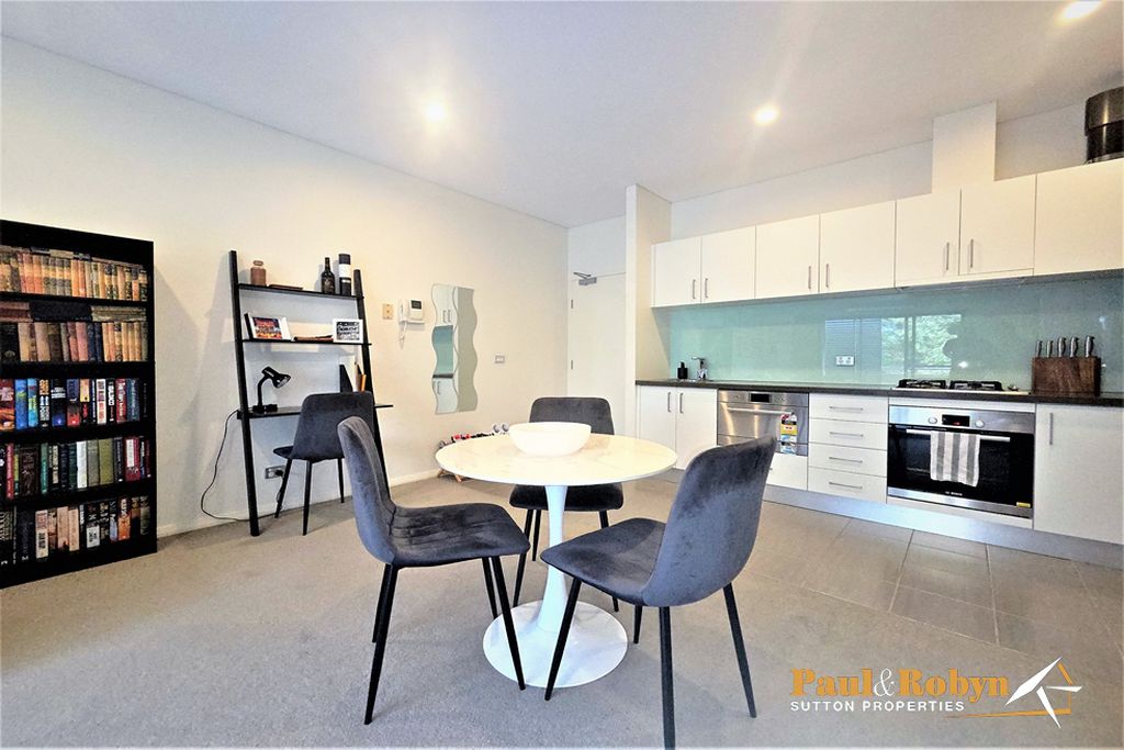 32 / 29 State Circle, Deakin