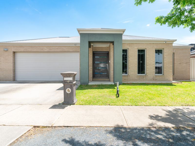 17 PARNABY STREET, Wodonga