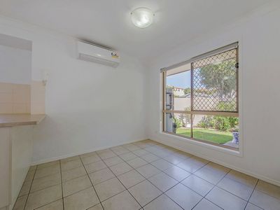 3/27 Epala Street, Carina