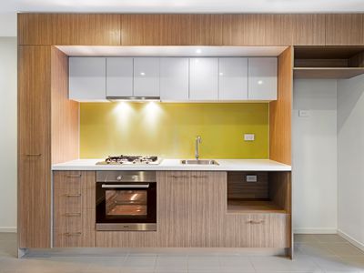 2408 / 5 Sutherland Street, Melbourne