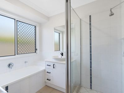 12 Pristine Place, Ningi