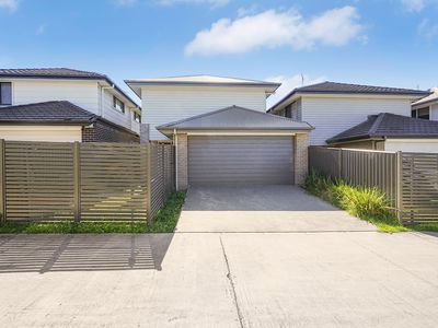 32 Siding Terrace, Schofields