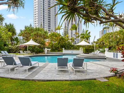 1101 / 1 Peak Avenue, Main Beach