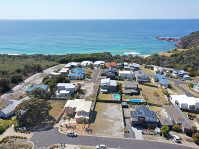 14 Casey Jayne Court, Tura Beach