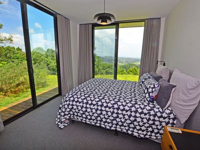 91 MISSINGHAM PARADE, Robertson