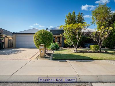 70 Harden Park Trail, Carramar