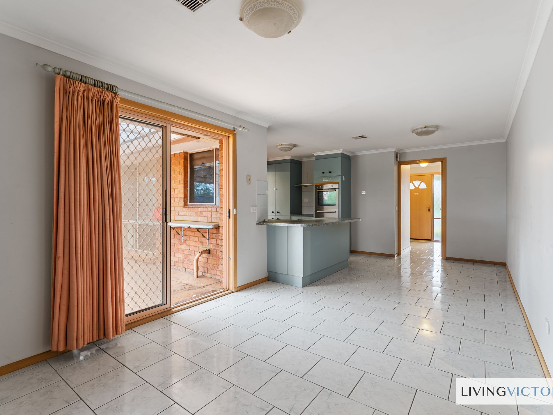 12 Greenshank Court, Werribee