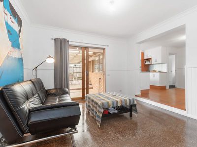2 Oakbank Place, Somerville