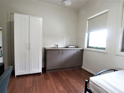 2 / 108 (Room 1) Wellington Road, Clayton