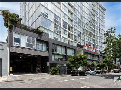 10703 / 88 Doggett Street, Newstead