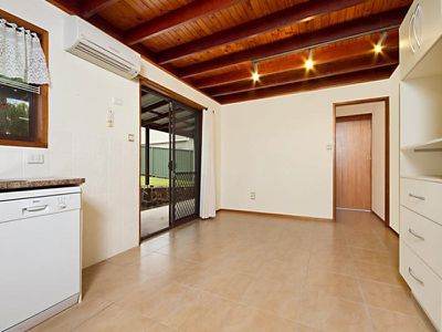 2 Karoonda Crescent, Rochedale South