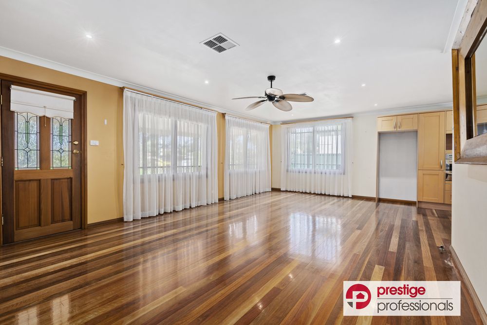 13 Salamaua Crescent, Holsworthy