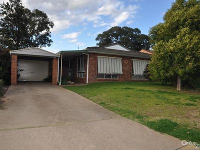 22 Belmore Place, Dubbo