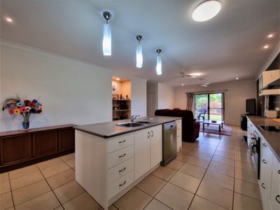 37 Moffat Drive, Tolga