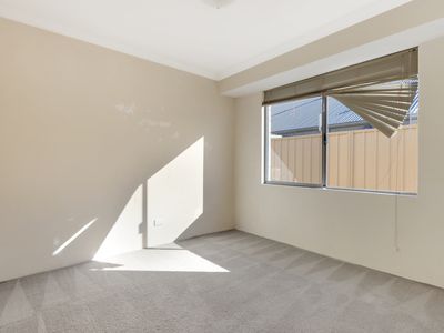 9 Hay Entrance, Pinjarra