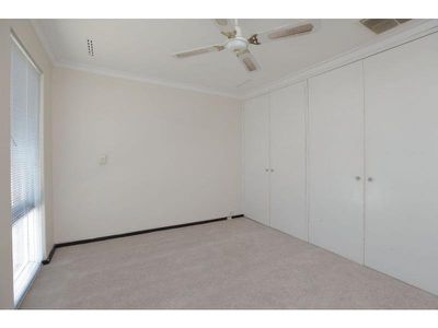 2 Lensham Place, Armadale