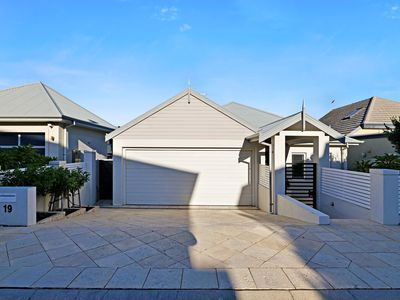 19 Bella Vista, Scarborough