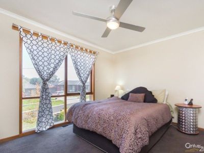 6 Briarley Court, Hampton Park