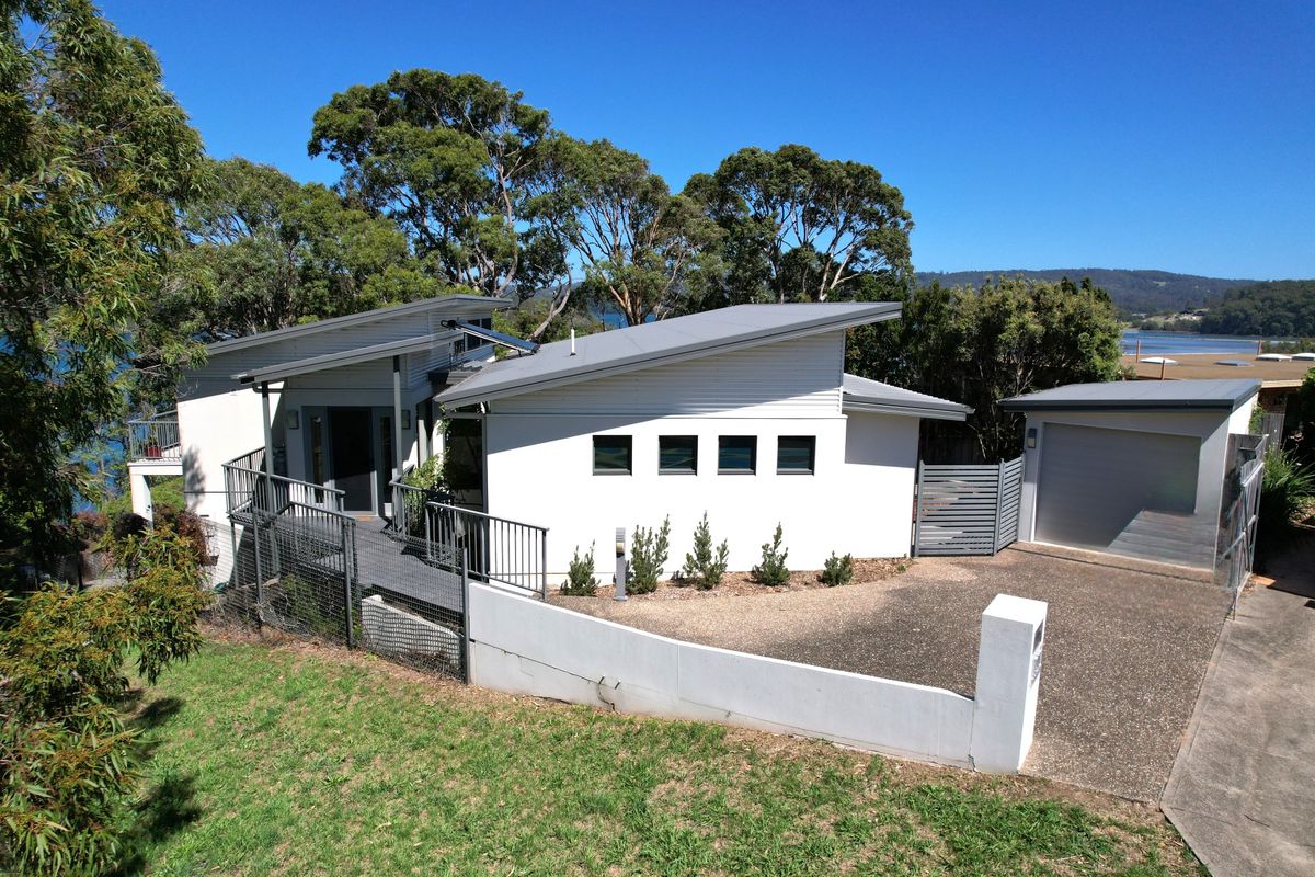 1 Dudleys Lane, Narooma