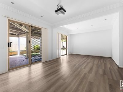6 Barrington Drive, Woongarrah