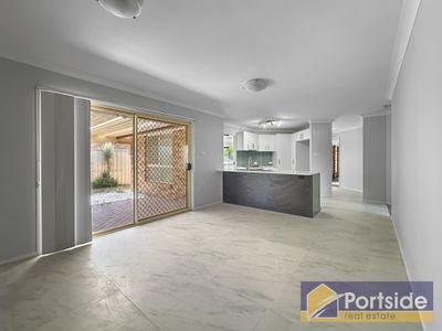 90 Avenue Of The Allies, Tanilba Bay