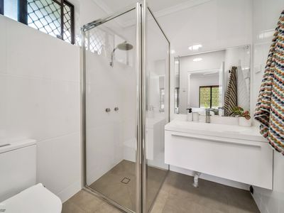 7 Carbeen Close, Holloways Beach